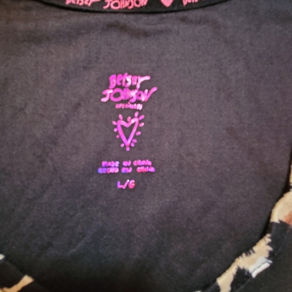 NWT Betsy Johnson Black Tank Top with Lace Detail on Shoulders Sz. L - Picture 5 of 5